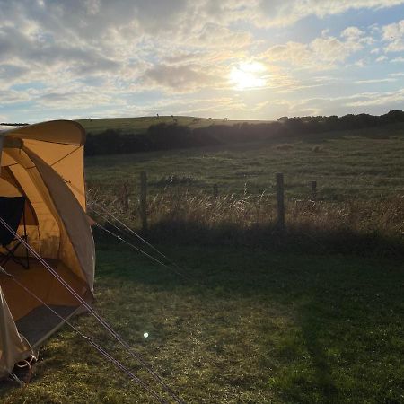 Impeccable 1-Bed Bell Tent Near Holyhead Villa Екстериор снимка