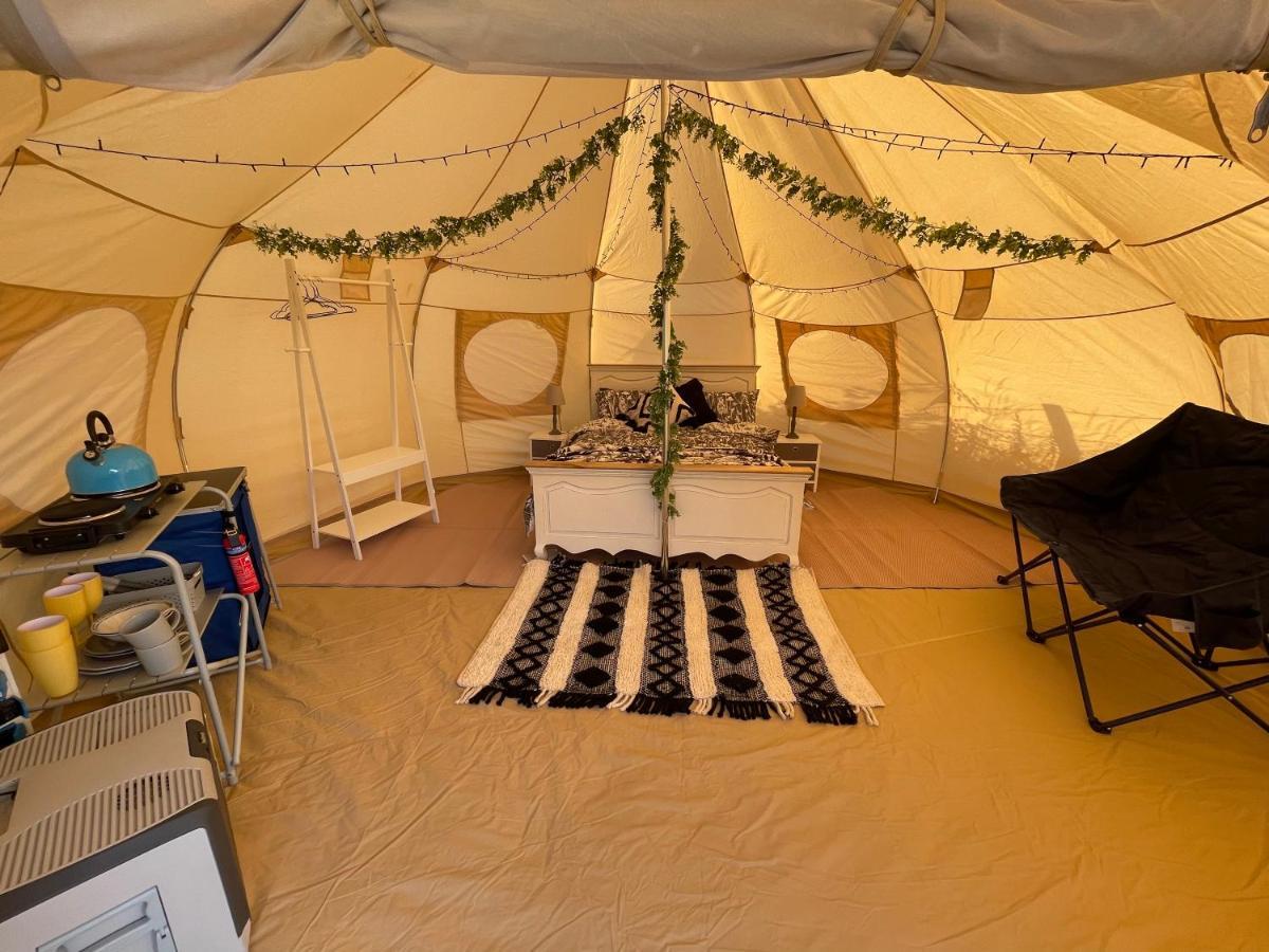 Impeccable 1-Bed Bell Tent Near Holyhead Villa Екстериор снимка