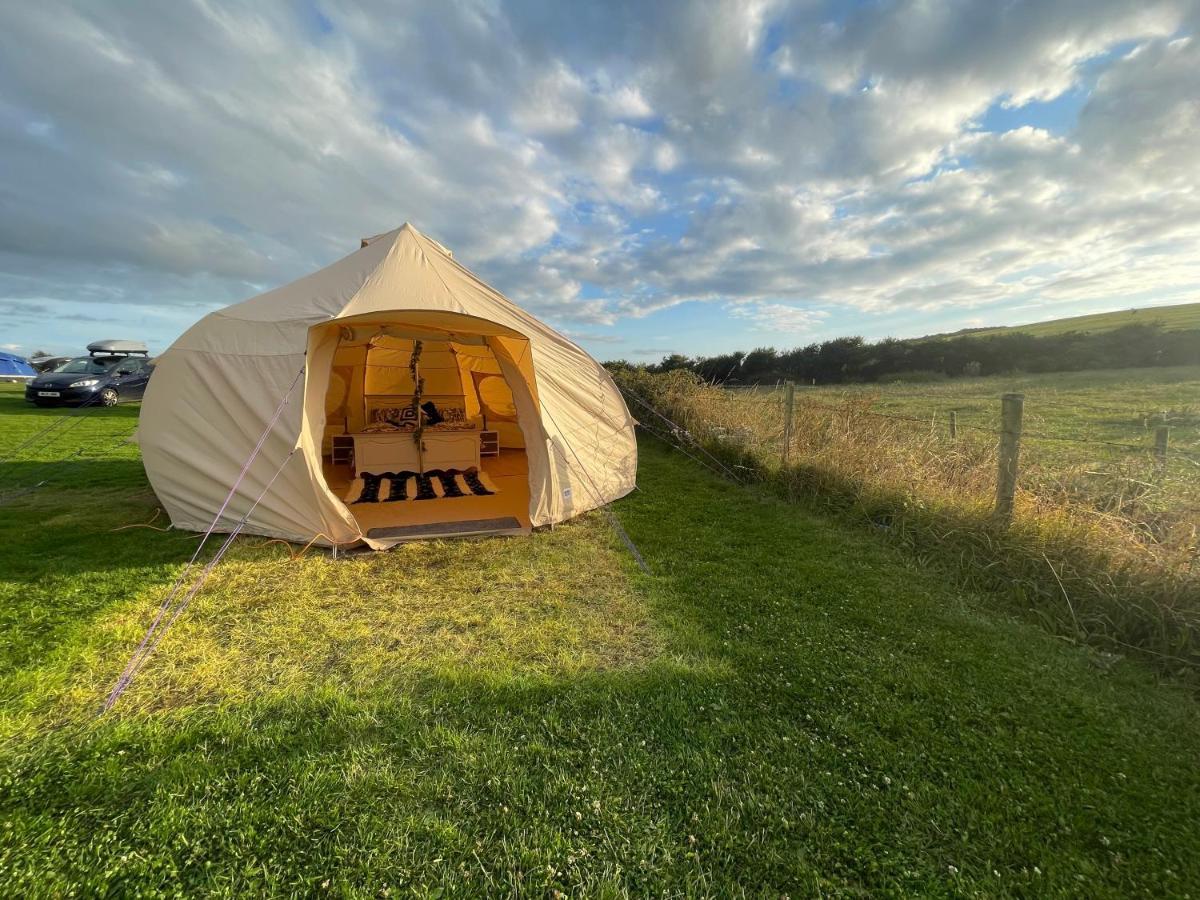 Impeccable 1-Bed Bell Tent Near Holyhead Villa Екстериор снимка