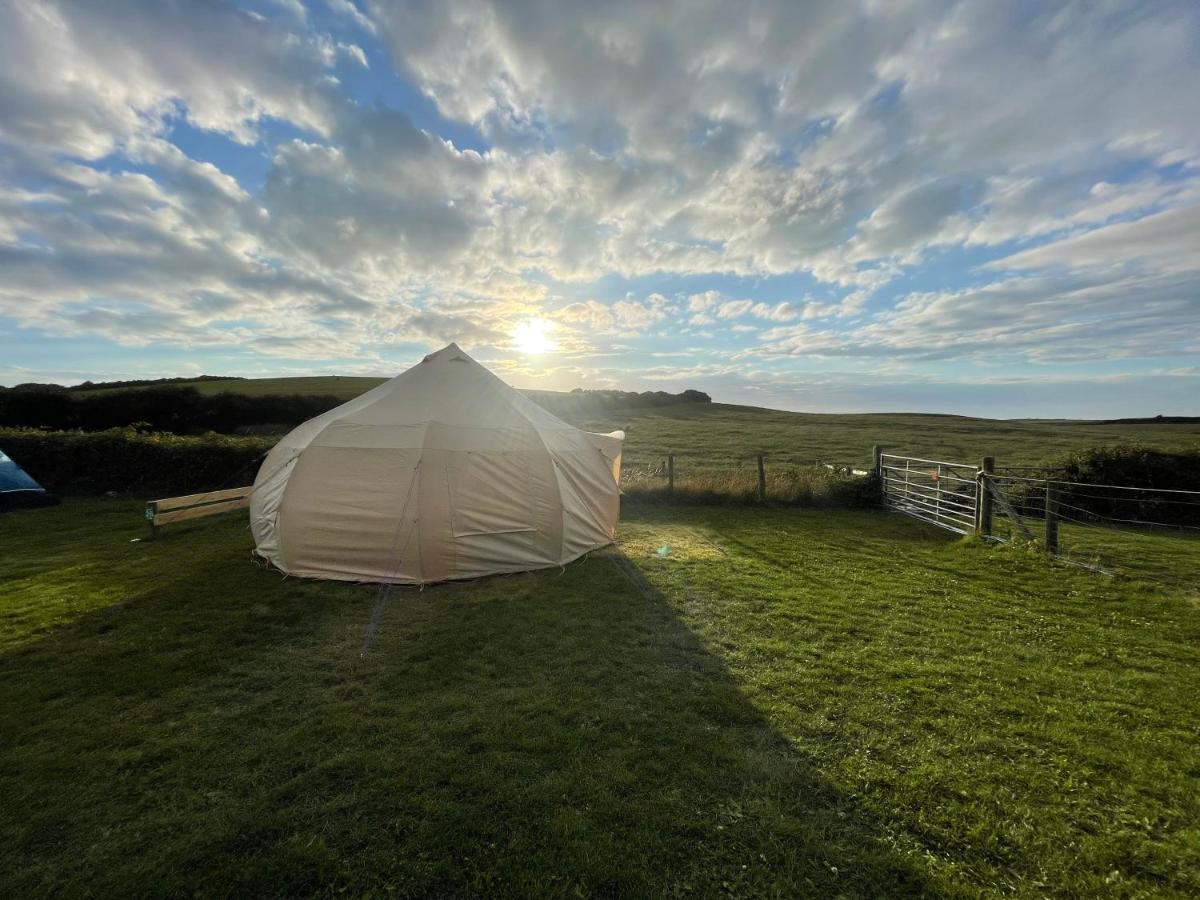 Impeccable 1-Bed Bell Tent Near Holyhead Villa Екстериор снимка